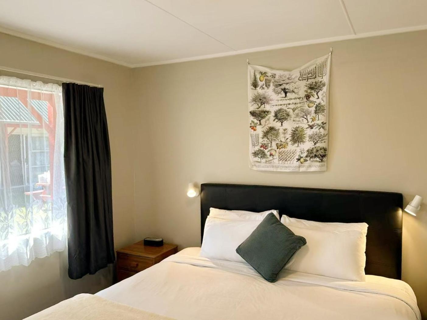 Motel Castles & Driftwood 4*